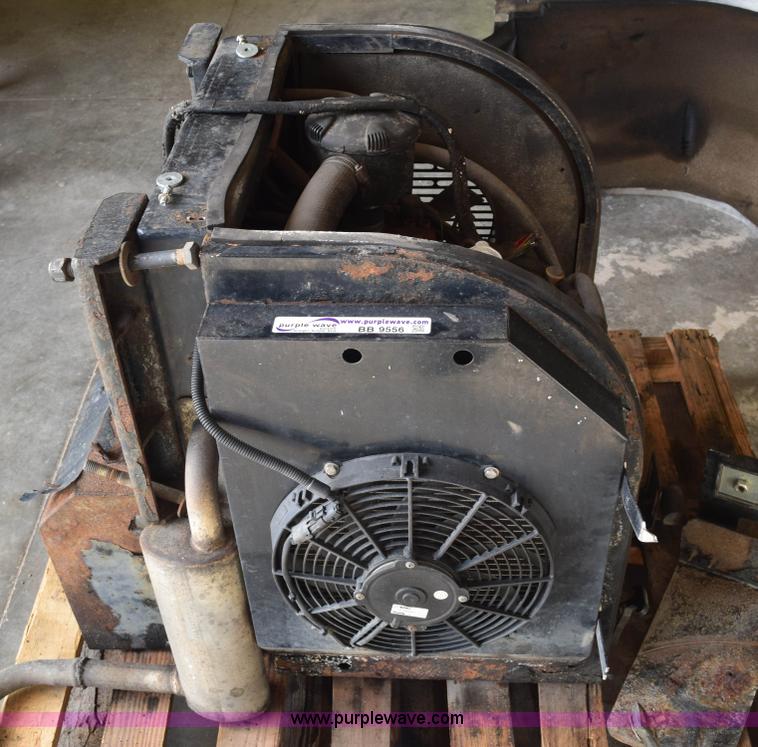 image for item BB9556 Perkins diesel engine