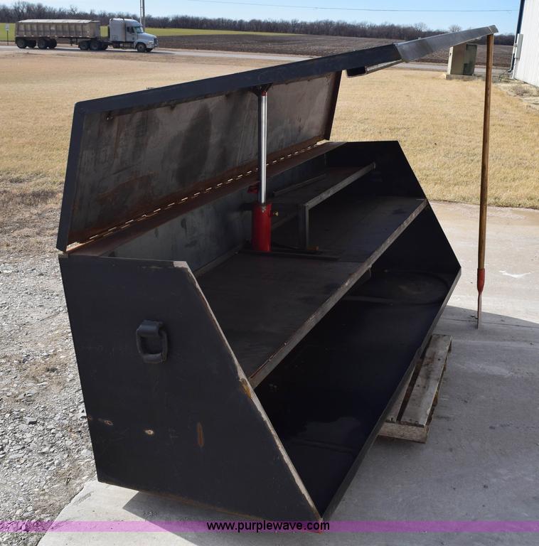 image for item BB9558 Utility box