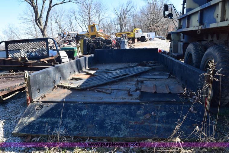 Military style truck bed in Sibley, MO Item BB9617 sold Purple Wave