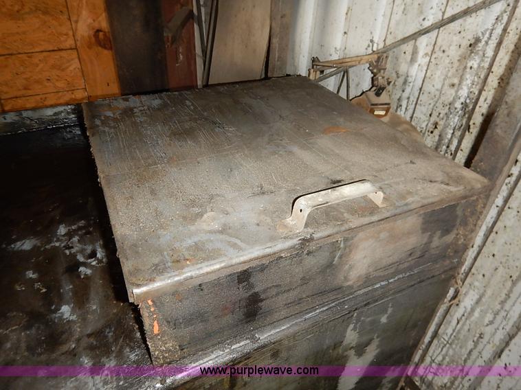 image for item BM9948 Shenandoah waste oil heater