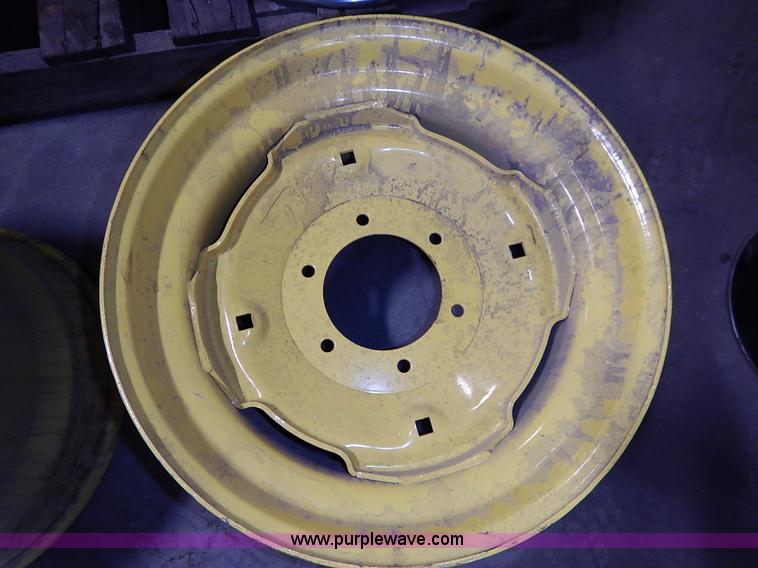 image for item BM9949 (4) John Deere wheels