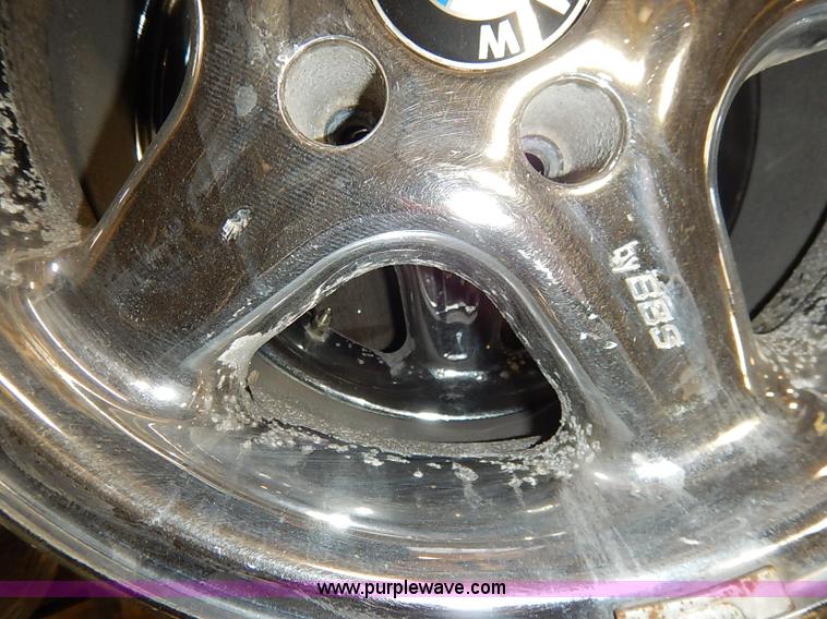 image for item BM9951 (4) BMW 15" aluminum alloy wheels