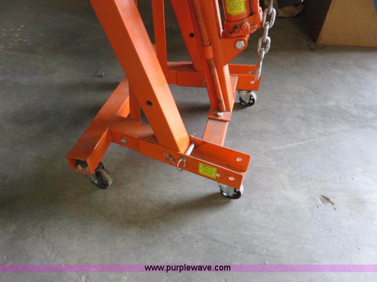 image for item BM9962 One ton shop crane