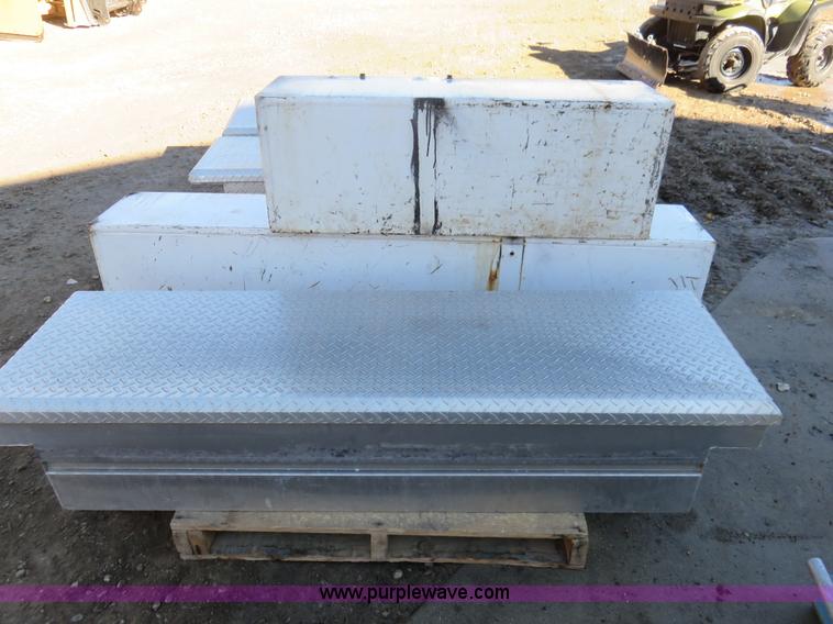 image for item BM9993 Assorted toolboxes