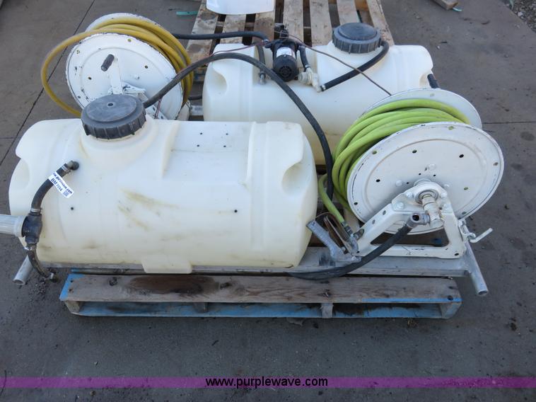 image for item BM9994 (2) 25 gallon sprayers