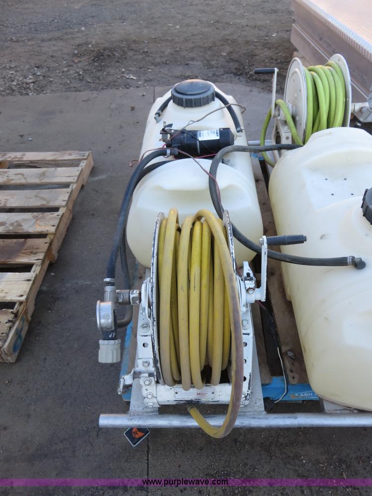 image for item BM9994 (2) 25 gallon sprayers