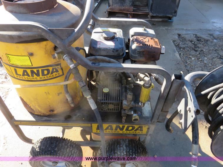 image for item BM9996 Landa pressure washer