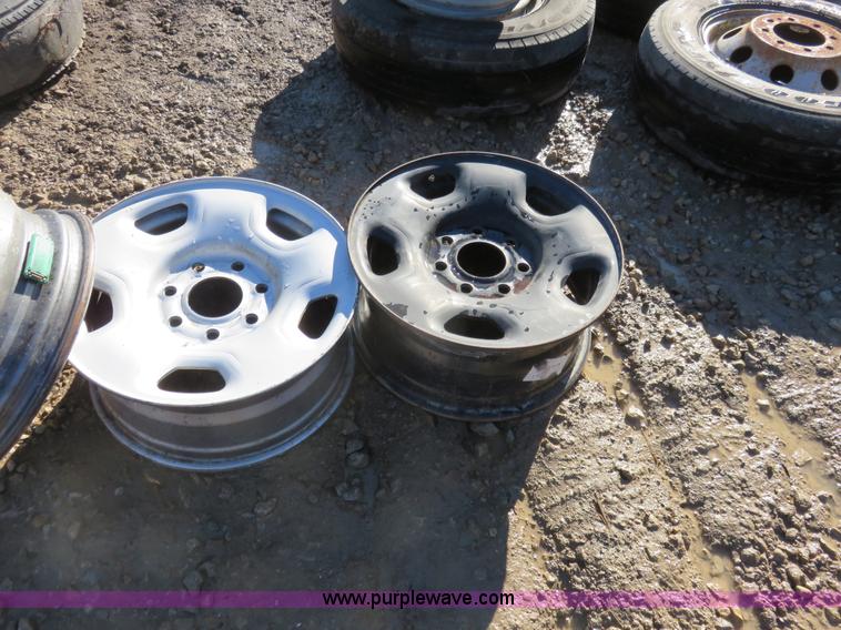 image for item BM9997 Assorted tires and wheels