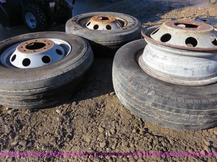 image for item BM9997 Assorted tires and wheels