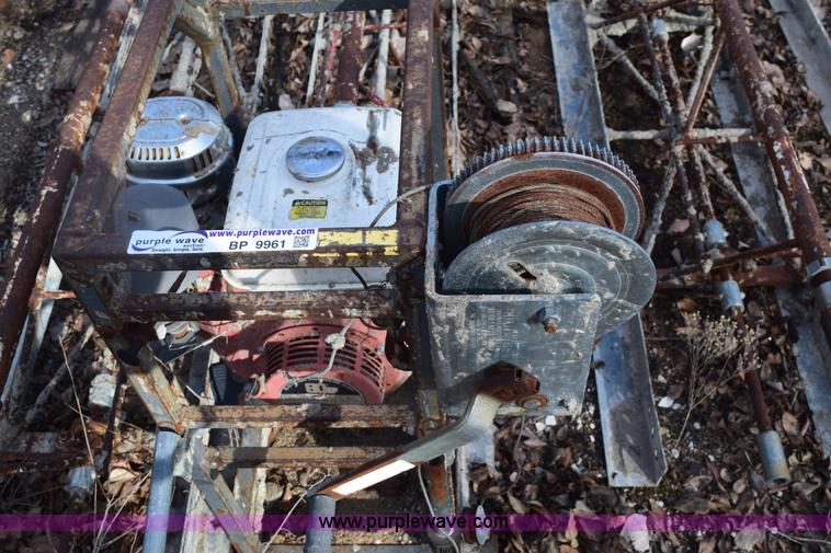 image for item BP9961 Razor Back screed