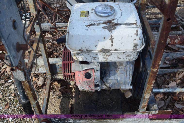 image for item BP9961 Razor Back screed