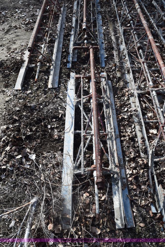 image for item BP9961 Razor Back screed