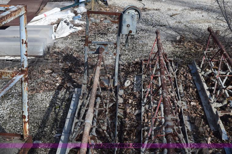 image for item BP9961 Razor Back screed