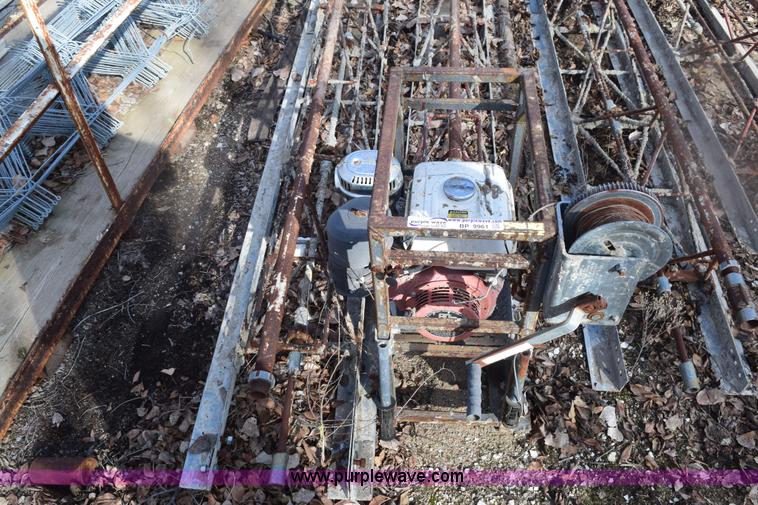 image for item BP9961 Razor Back screed