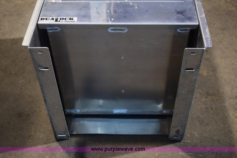 image for item BP9981 DuoLock aluminum drawer set