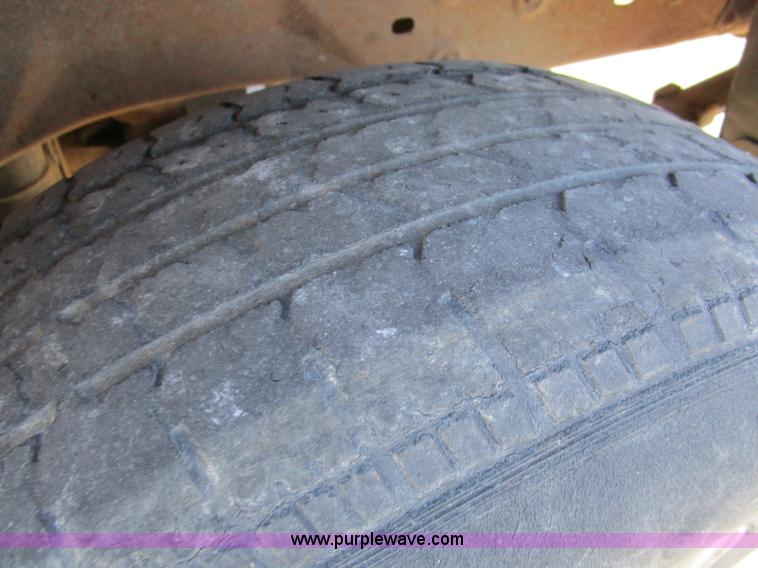 image for item D2266 1998 Ford Ranger XL pickup truck