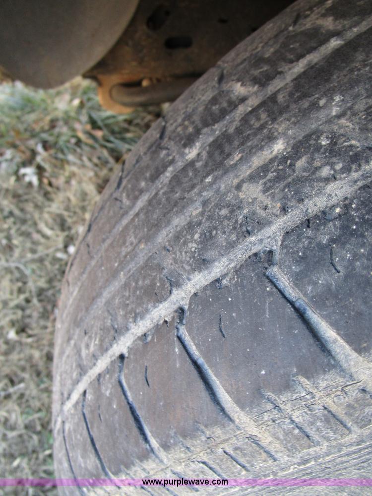 image for item D2266 1998 Ford Ranger XL pickup truck