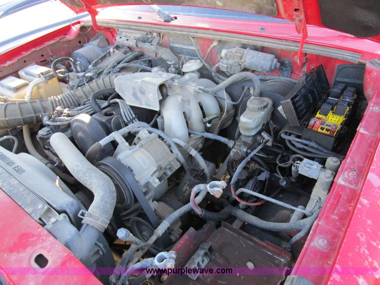 image for item D2266 1998 Ford Ranger XL pickup truck