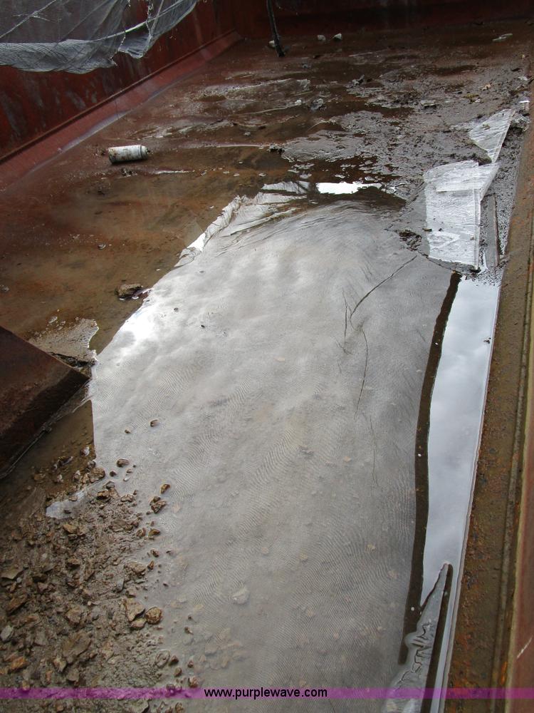 image for item D2274 1987 Freightliner FLC11264T dump truck