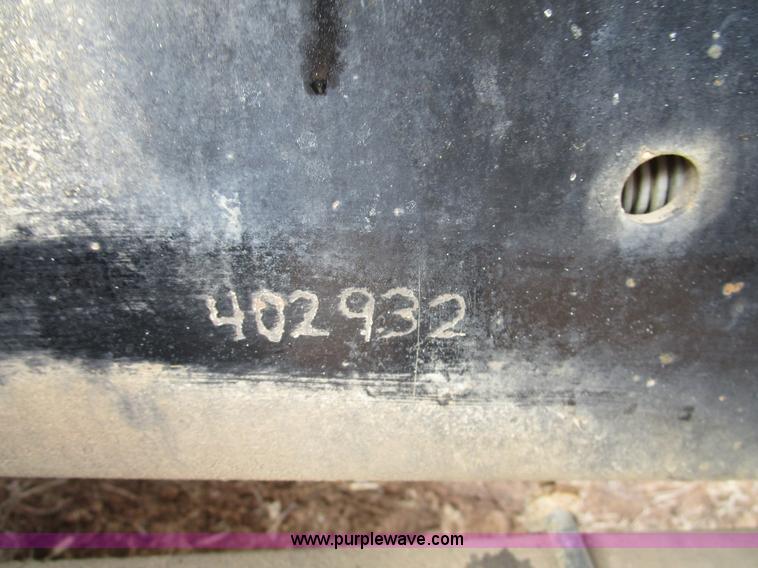 image for item D2274 1987 Freightliner FLC11264T dump truck