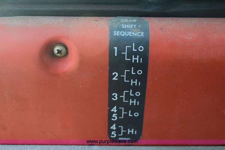 image for item E6137 1972 Chevrolet C60 flatbed dump truck