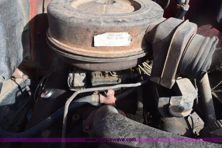 image for item E6137 1972 Chevrolet C60 flatbed dump truck