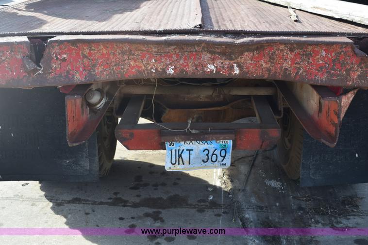 image for item E6137 1972 Chevrolet C60 flatbed dump truck