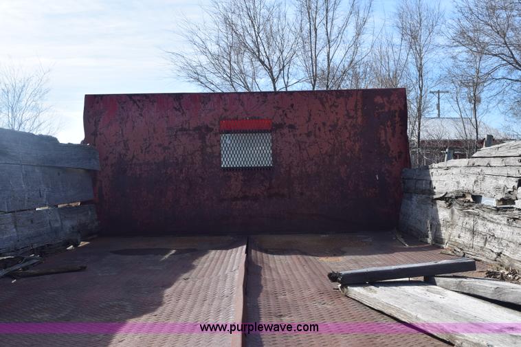 image for item E6137 1972 Chevrolet C60 flatbed dump truck