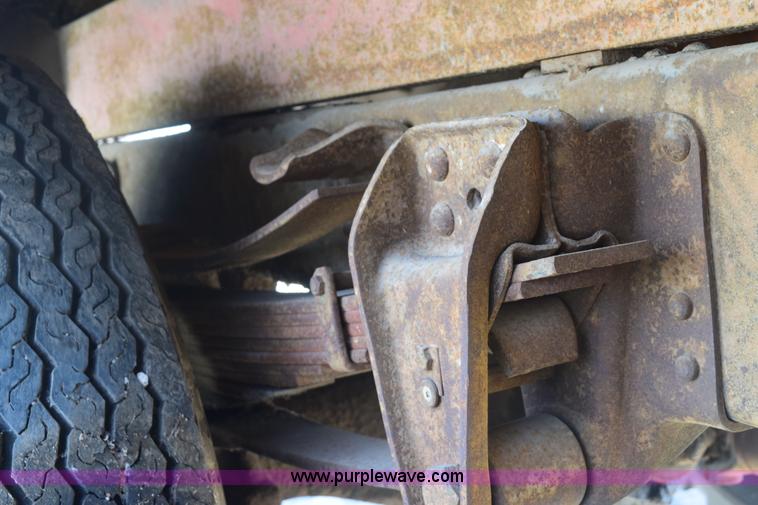 image for item E6137 1972 Chevrolet C60 flatbed dump truck