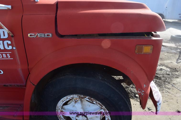 image for item E6137 1972 Chevrolet C60 flatbed dump truck