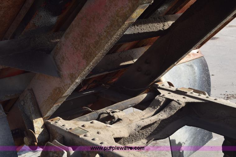 image for item E6137 1972 Chevrolet C60 flatbed dump truck