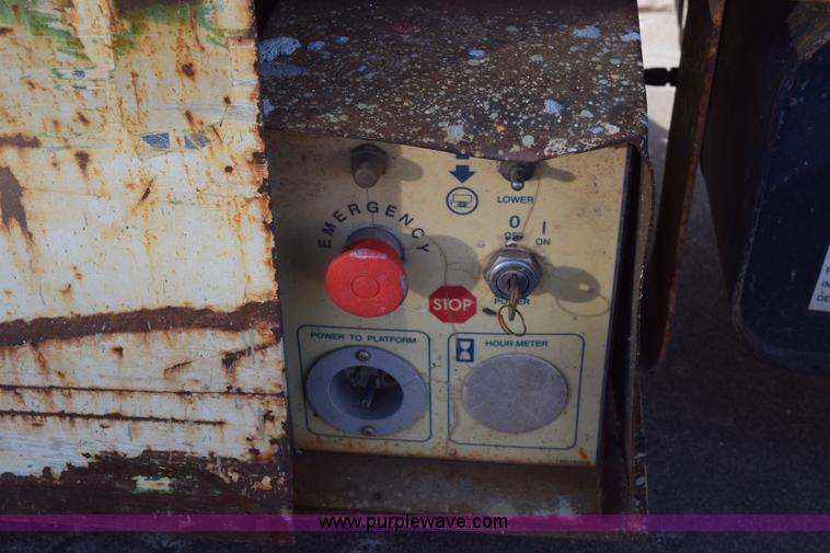 image for item E6139 Mark Lift CH20NEP electric scissor lift