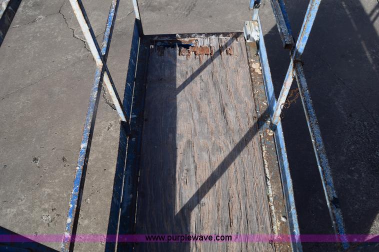 image for item E6139 Mark Lift CH20NEP electric scissor lift