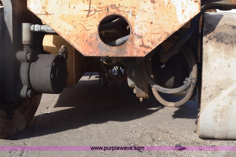 image for item E6139 Mark Lift CH20NEP electric scissor lift