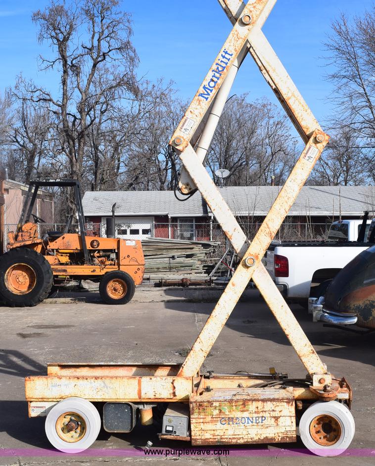 image for item E6139 Mark Lift CH20NEP electric scissor lift