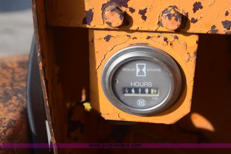 image for item E6140 Case 584 rough terrain forklift