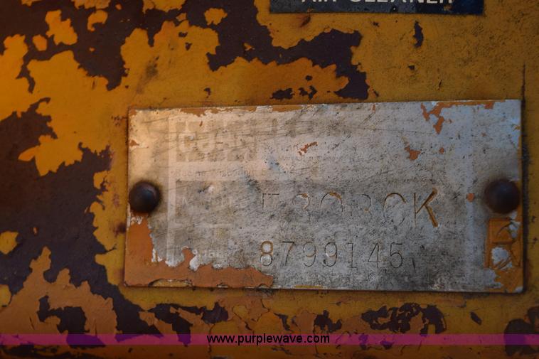 image for item E6140 Case 584 rough terrain forklift