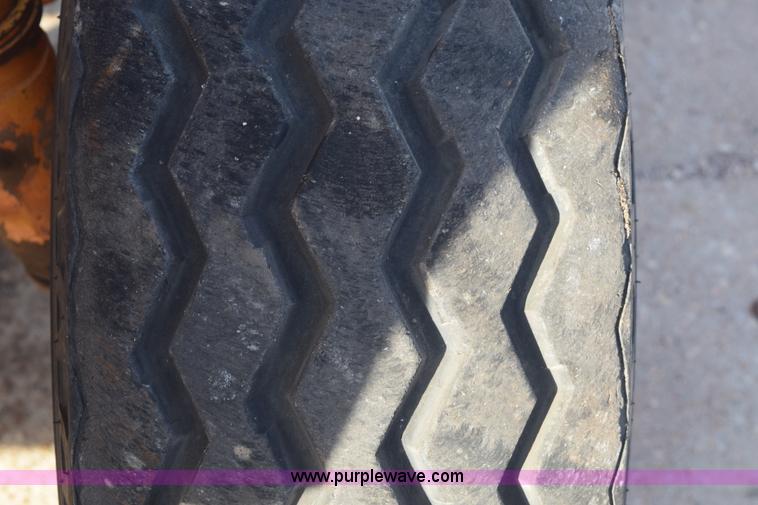 image for item E6140 Case 584 rough terrain forklift