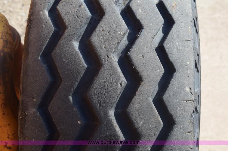 image for item E6140 Case 584 rough terrain forklift