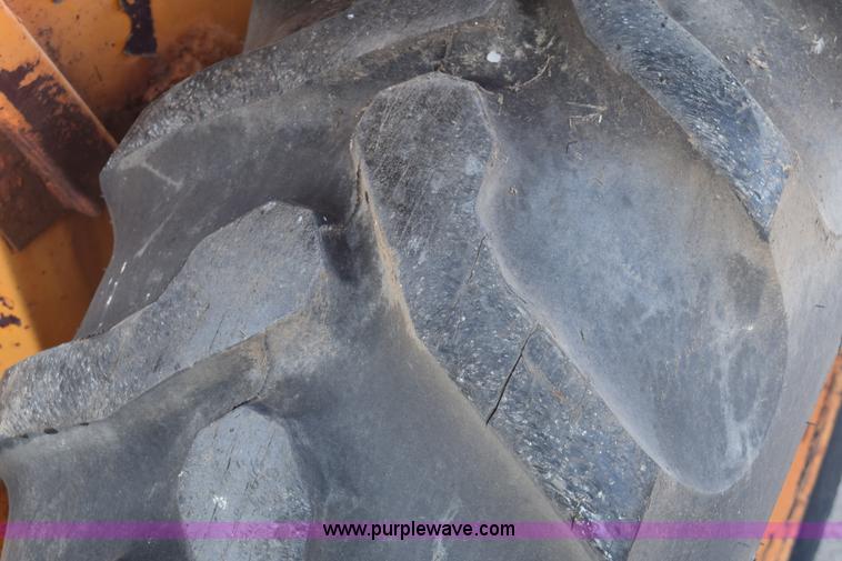 image for item E6140 Case 584 rough terrain forklift