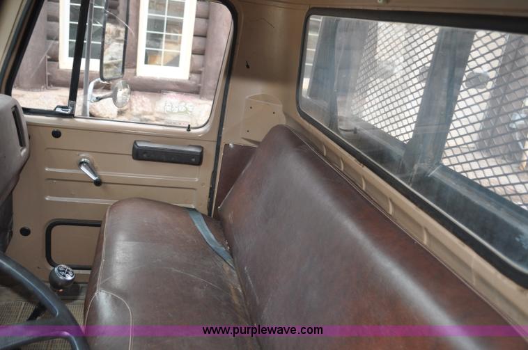 image for item F2185 1984 International S1700 flatbed truck