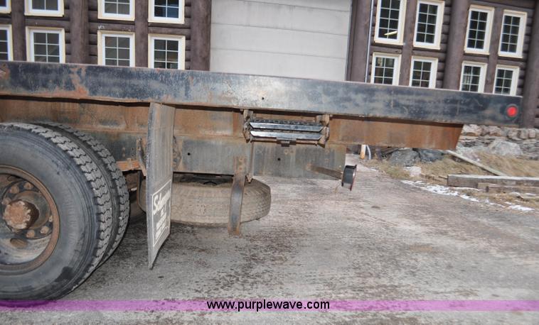 image for item F2185 1984 International S1700 flatbed truck