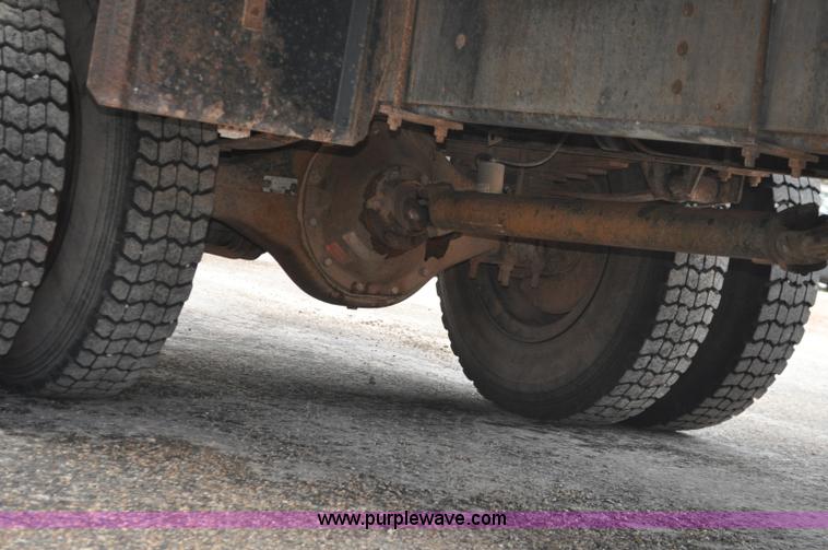 image for item F2185 1984 International S1700 flatbed truck