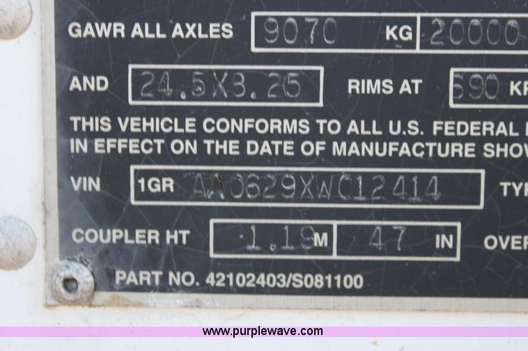 image for item F3421 1999 Great Dane reefer dry van trailer