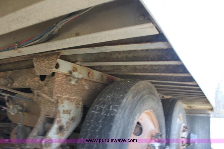 image for item F3421 1999 Great Dane reefer dry van trailer