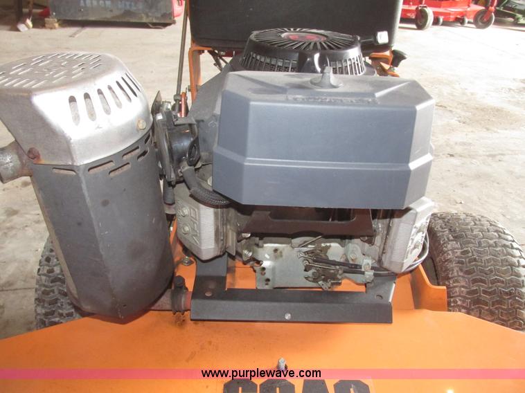 image for item G9786 2005 Scag SW48V-16KAI Velocity Plus lawn mower