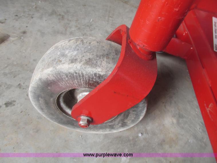 image for item G9787 2013 Ferris lawn mower