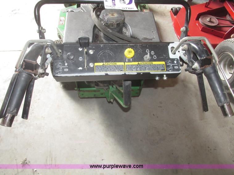 image for item G9788 2004 John Deere GS30 lawn mower
