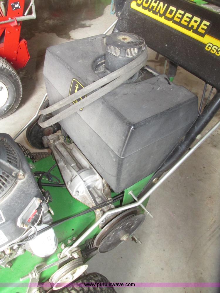 image for item G9788 2004 John Deere GS30 lawn mower