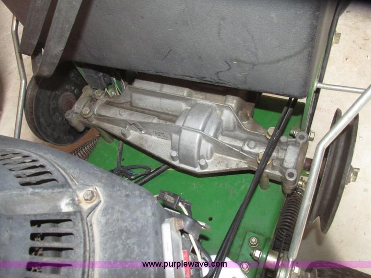 image for item G9788 2004 John Deere GS30 lawn mower